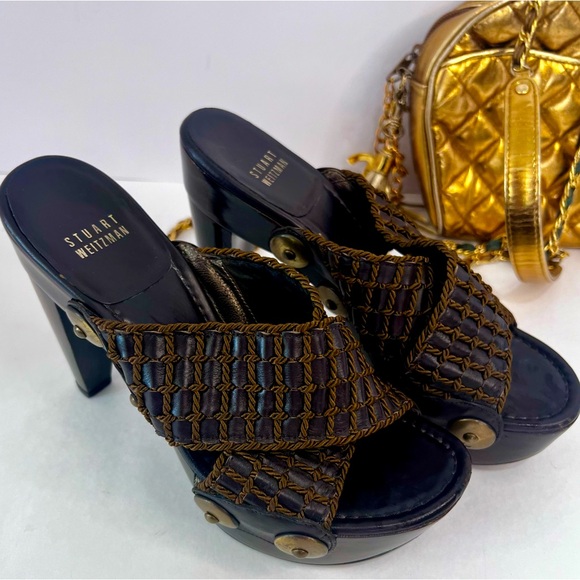 Stuart Weitzman rich brown plate on heels very comfy & sexy size 7 w/gold detail - Picture 4 of 10